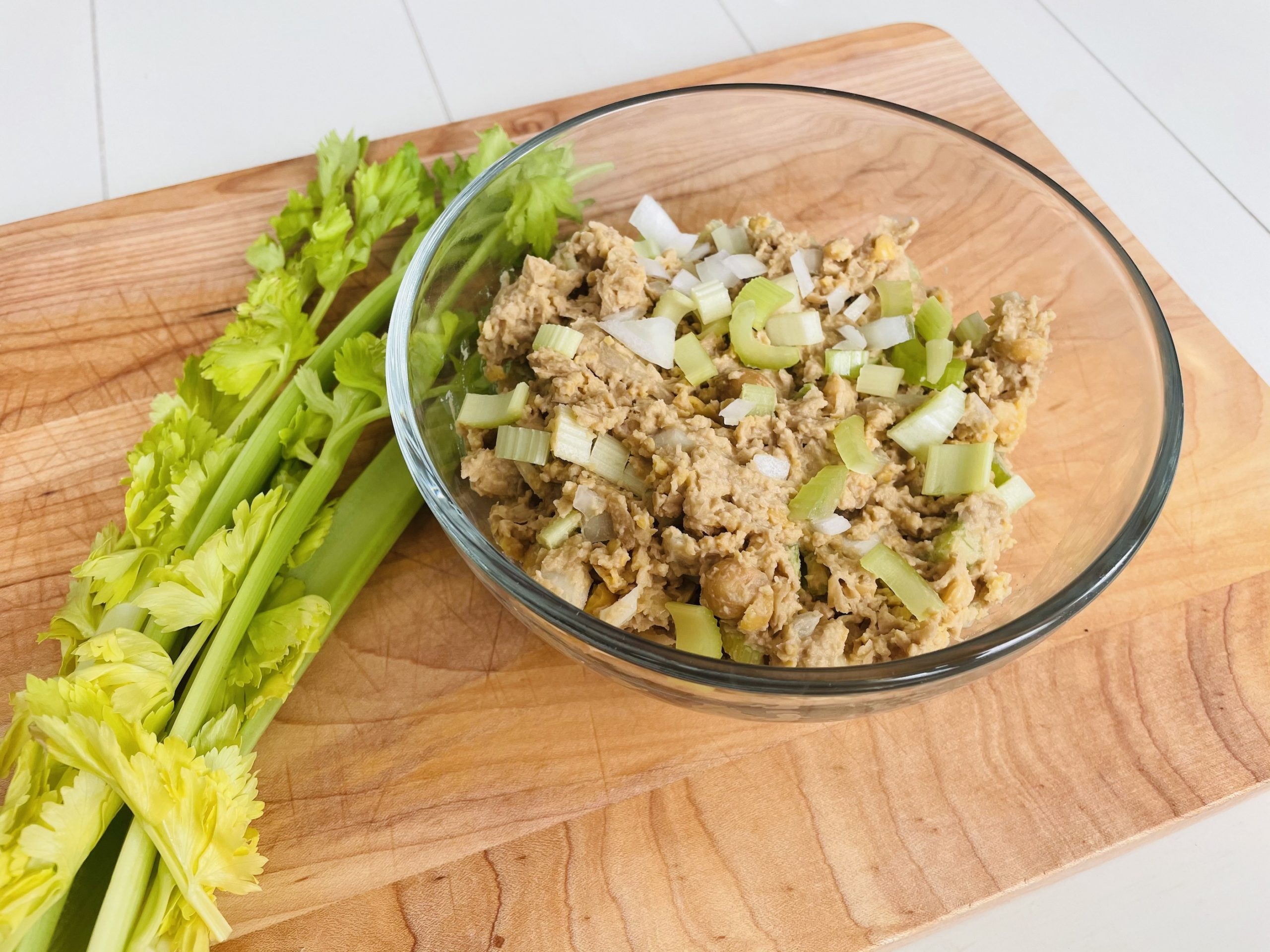 Easy Vegan Chickpea Salad Recipe