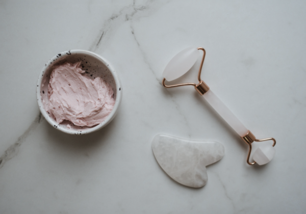 How To Gua Sha – The 3 Items You Need To Get Started As A Beginner