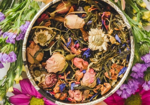 Dreamiest List Of Edible Flowers And Their Nutrient Dense Benefits